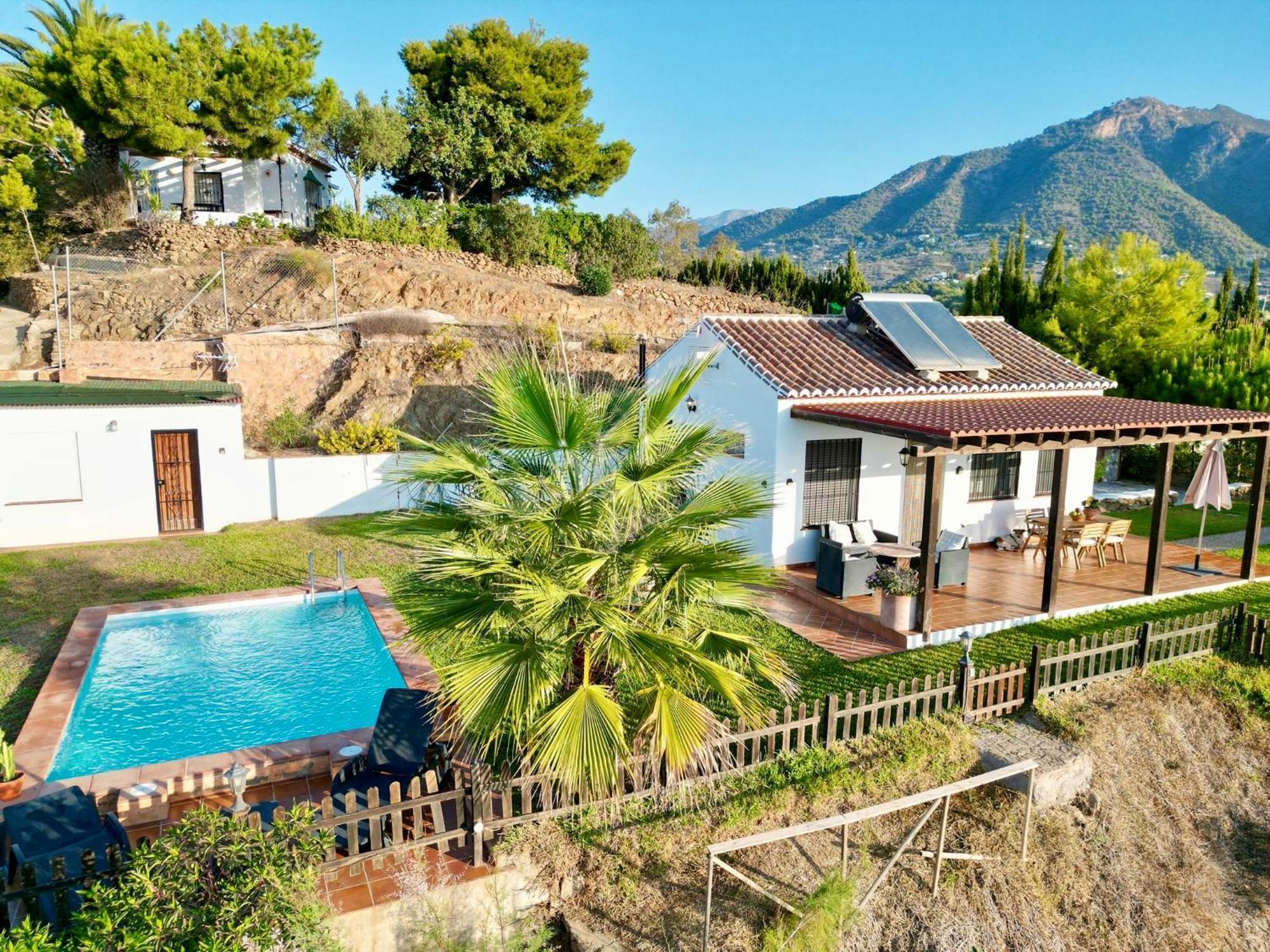 Vela Luka Frigiliana Exterior foto